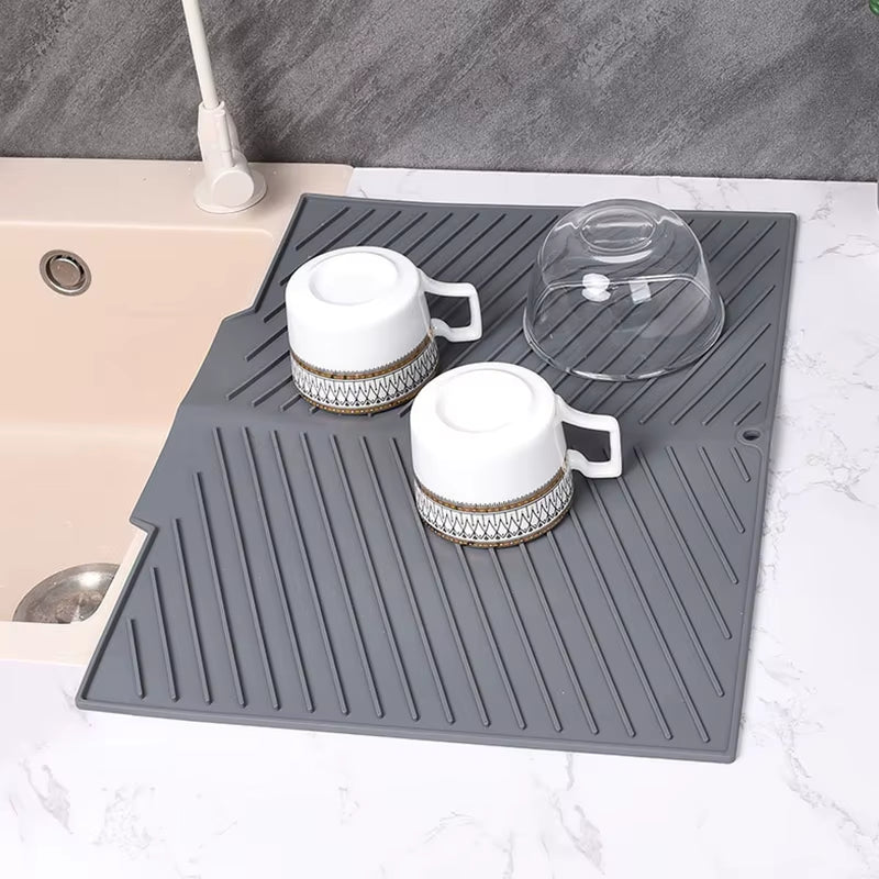 Silicone Dish Drying Mat - Non-Slip Heat-Resistant Counter Drain Mat