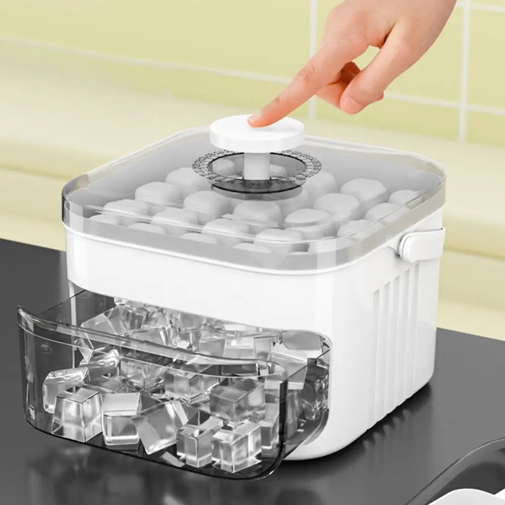 Double-layer ice cube tray with storage box